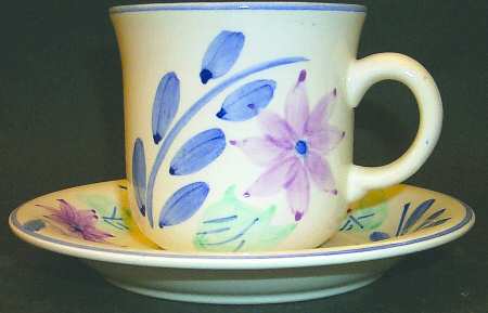 Sarah Flat Cup & Saucer Set