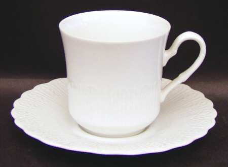 Paris White Flat Cup & Saucer Set