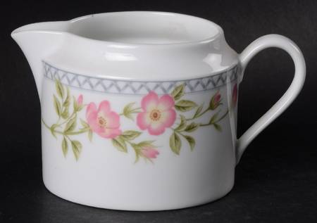 Arbor Roses Creamer