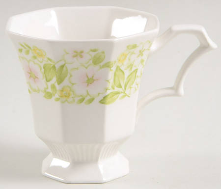 Aurora Footed Cup