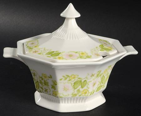 Aurora Sauce Boat No LId