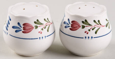 Avondale Salt & Pepper Set