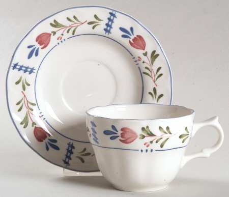 Avondale Flat Cup & Saucer Set by Nikko
