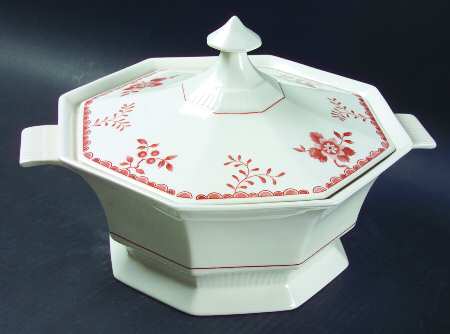 Bittersweet 2 Qt Round Covered Casserole
