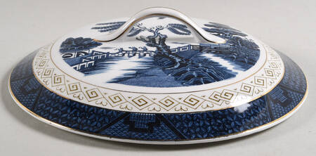 Blue Willow Lid for Round Vegetable