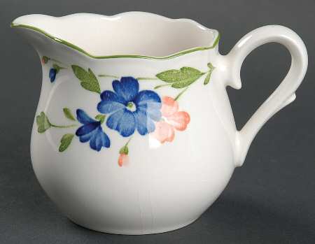 Bordeaux Creamer