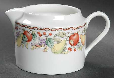 Bountiful Creamer