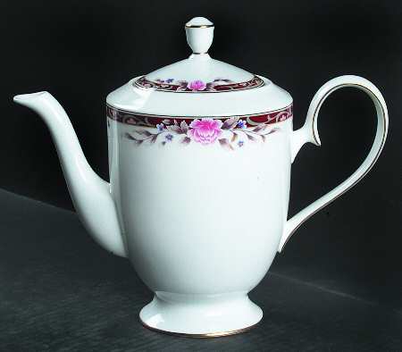 Clarissa Coffee Pot & Lid