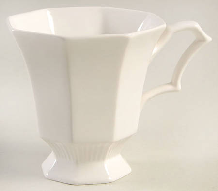 Classic White Footed Cup by Nikko