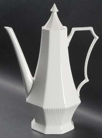 Classic White Coffee Pot & Lid