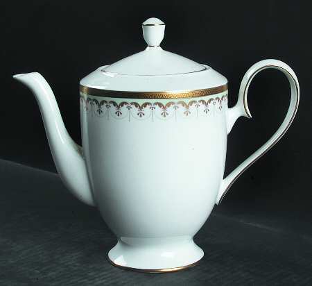 Corinthian Coffee Pot & Lid