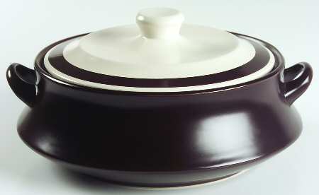Desert Sand 2.5 Qt Round Covered Casserole