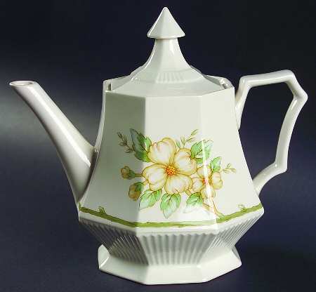 Dogwood Teapot & Lid