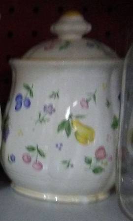 Dorchester Small Canister & Lid