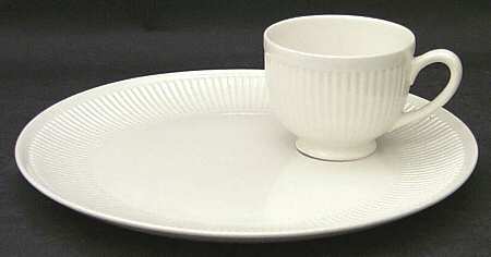 Elite Snack Plate & Cup Set