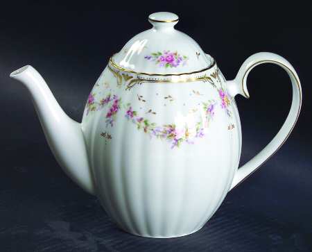 Empress Coffee Pot & Lid