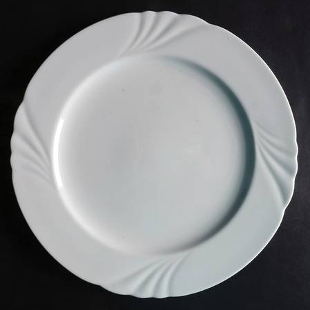 Estate White 12" Chop Plate (Round Platter)