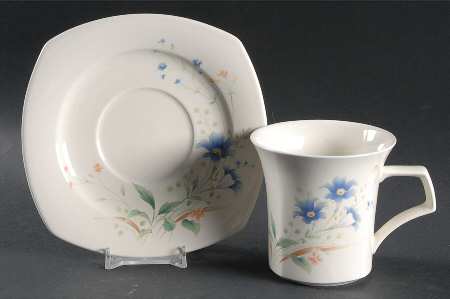 Floret (Quadrille Shape) Flat Cup & Saucer Set