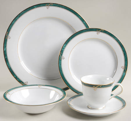 Forest Glen 5 Piece Place Setting