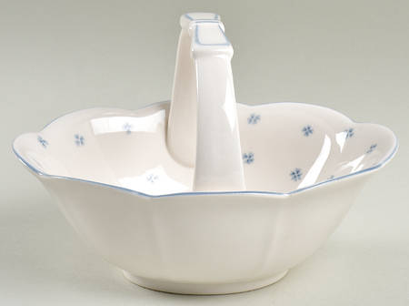 Forget-Me-Not Small Basket