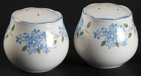 French Twist Salt & Pepper Set
