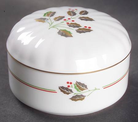 Golden Holly Round Box & Lid