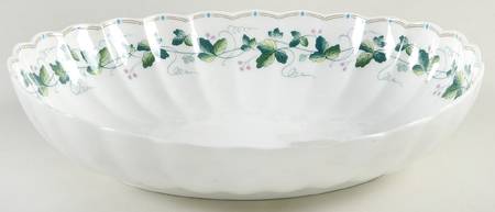 Greenfield 9" Oval Vegetable Bowl