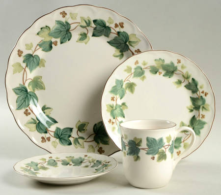 Greenwood 4 Piece Place Setting