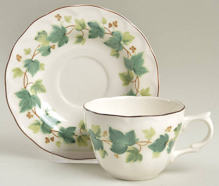 Greenwood Flat Cup & Saucer Set