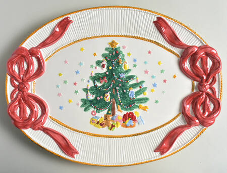 Happy Holidays 18" Sculpted Oval Serving Platter