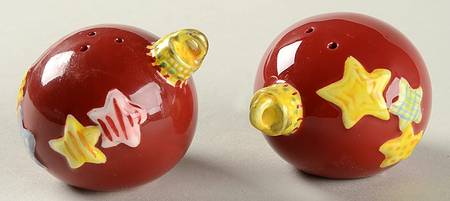 Happy Holidays Figural Salt and Pepper