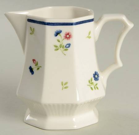Homespun Creamer