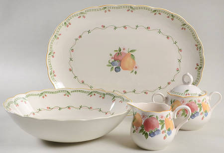 In Season 5 Piece Hostess Set