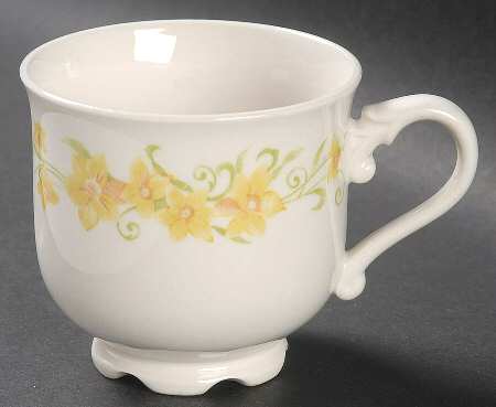 Jonquil Footed Cup
