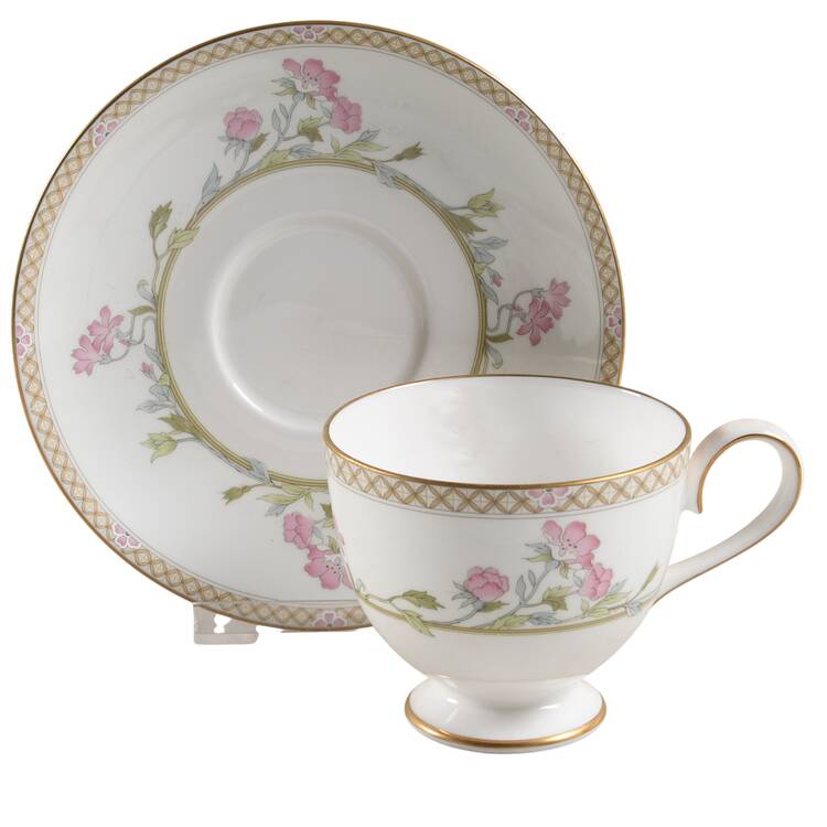 Lausanne Footed Cup & Saucer Set