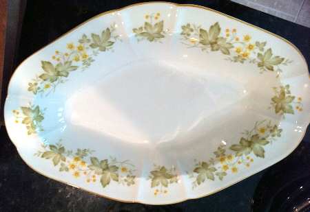 Laurel 11" Oval Vegetable Bowl