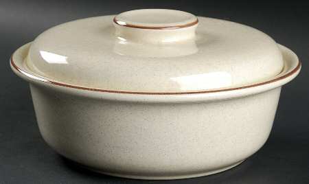 Leawood 1.25 Qt Round Covered Casserole