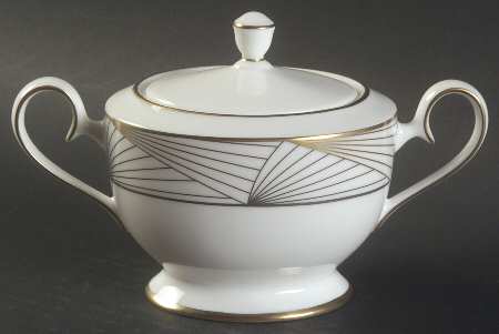 L'Etoile Sugar Bowl & Lid
