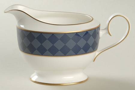 Majestic Creamer