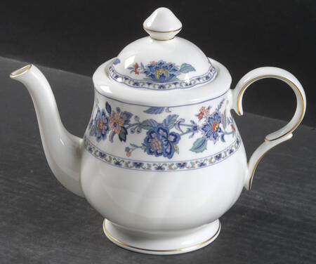 Mandarin Teapot & Lid