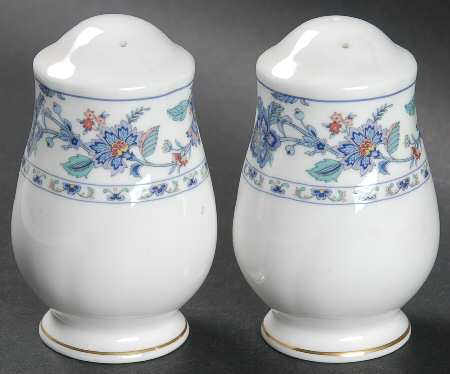 Mandarin Salt & Pepper Set