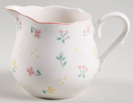 Mayflowers Creamer
