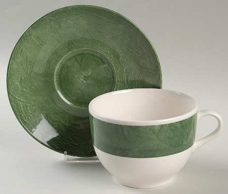 Meadow Oversized Cup & Saucer Set