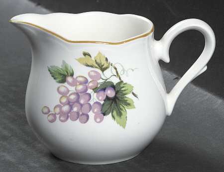 Medley Creamer by Nikko