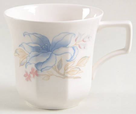 Meadow Lily Flat Cup