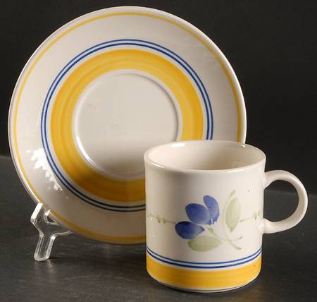Milano Flat Cup & Saucer Set