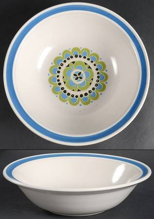 Mosaic 9" Round Vegetable Bowl