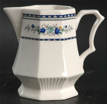 Newport Creamer