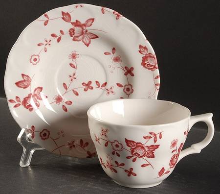 NIK1 Flat Cup & Saucer Set