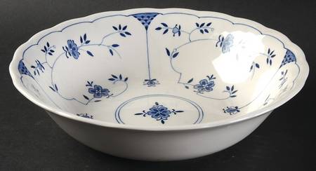 NIK17 9" Round Vegetable Bowl